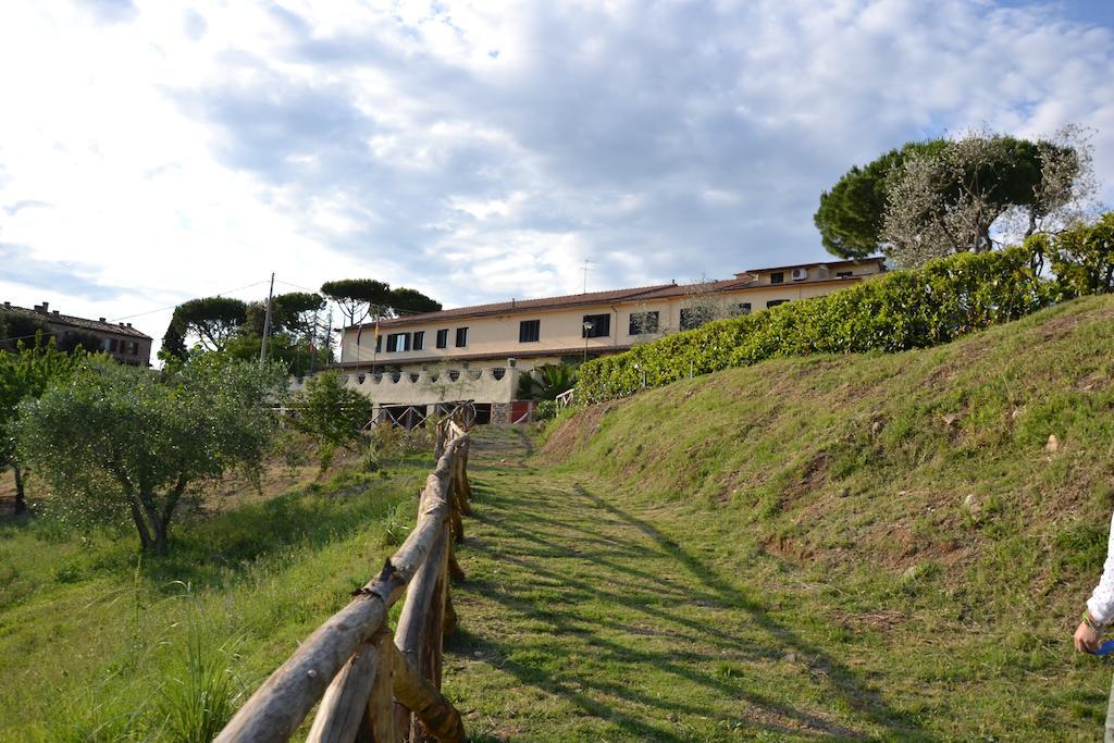 La Loggia - Villa Gloria -Adults Only Quercegrossa Room photo