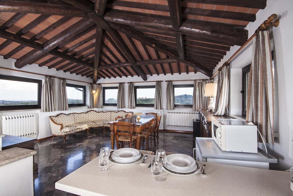 La Loggia - Villa Gloria -Adults Only Quercegrossa Room photo